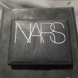 NARS blush and bronzer set